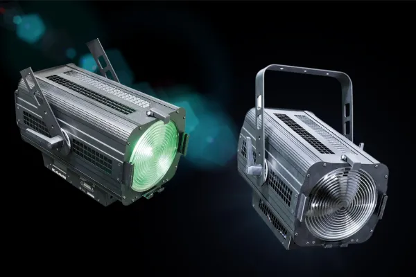 Новый светодиодный прожектор с линзой Френеля IMLIGHT LTL FRENELLED-MZ-PRO 100 COLOR Новый светодиодный прожектор с линзой Френеля IMLIGHT LTL FRENELLED-MZ-PRO 100 COLOR