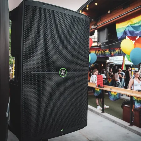 Купить MACKIE Thump215XT по выгодной цене в Москве