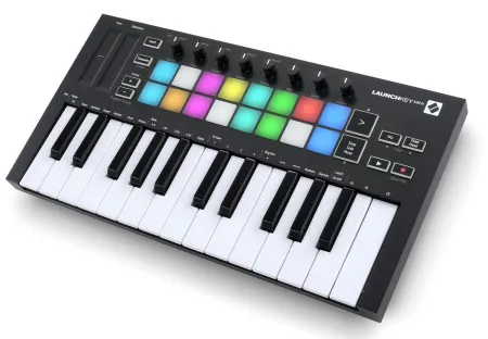 Купить NOVATION Launchkey 25 [MK3] по выгодной цене в Москве