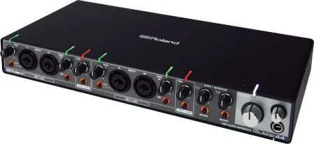 Купить ROLAND RUBIX44 за 39&nbsp;990 ₽
