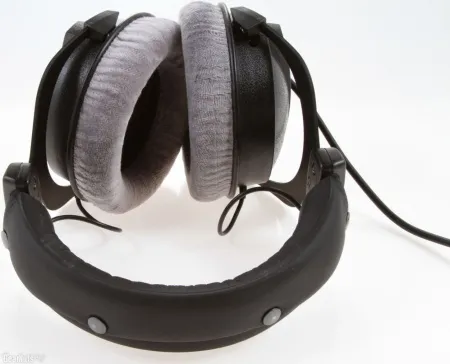 Купить BEYERDYNAMIC DT 770 PRO (32 Ohm) по выгодной цене в Москве