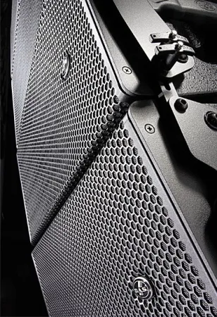 Купить DAS Audio Aero 12 по выгодной цене в Москве