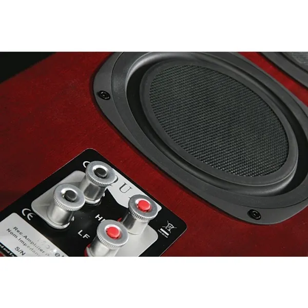 Quad S-4 Piano White Quad S-4 Piano White