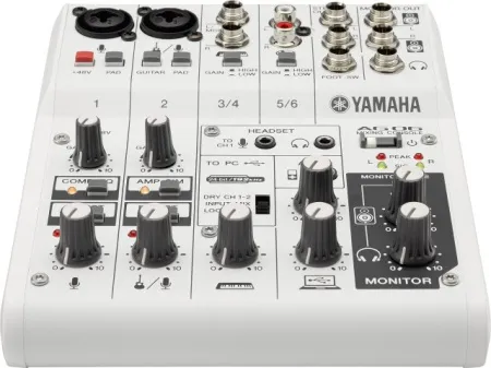 Купить YAMAHA AG03 по выгодной цене в Москве
