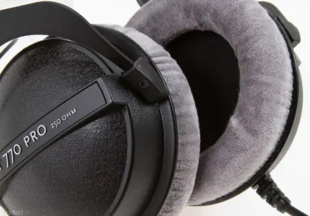Купить BEYERDYNAMIC DT 770 PRO (32 Ohm) по выгодной цене в Москве