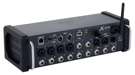 BEHRINGER XR12