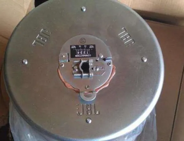 JBL CONTROL 19CST JBL CONTROL 19CST