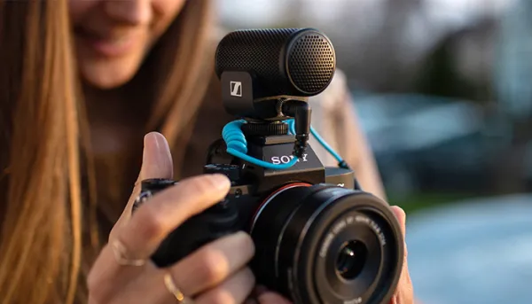 SENNHEISER MKE 200 SENNHEISER MKE 200