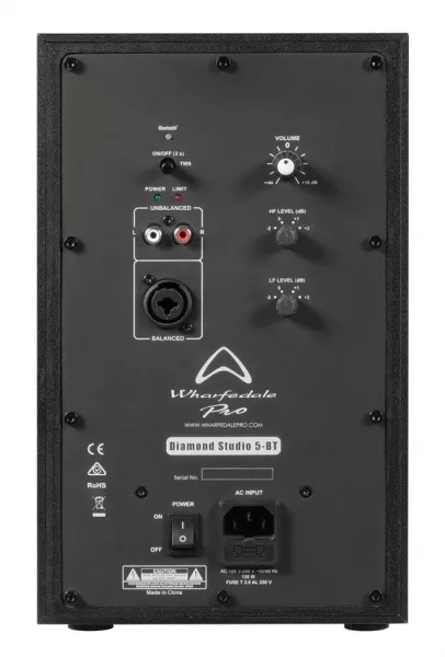 WHARFEDALE PRO Diamond Studio 5 BT WHARFEDALE PRO Diamond Studio 5 BT