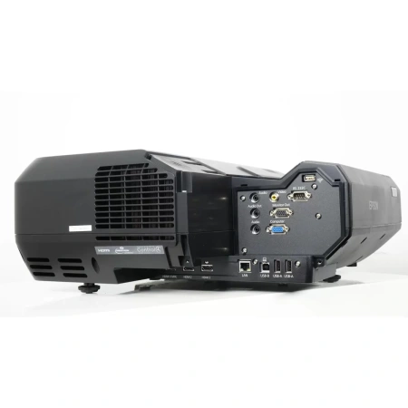 Купить Epson EH-LS100 по выгодной цене в Москве