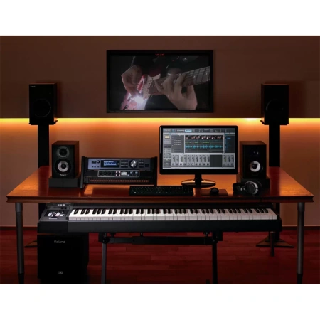 Купить ROLAND UA-1010 по выгодной цене в Москве